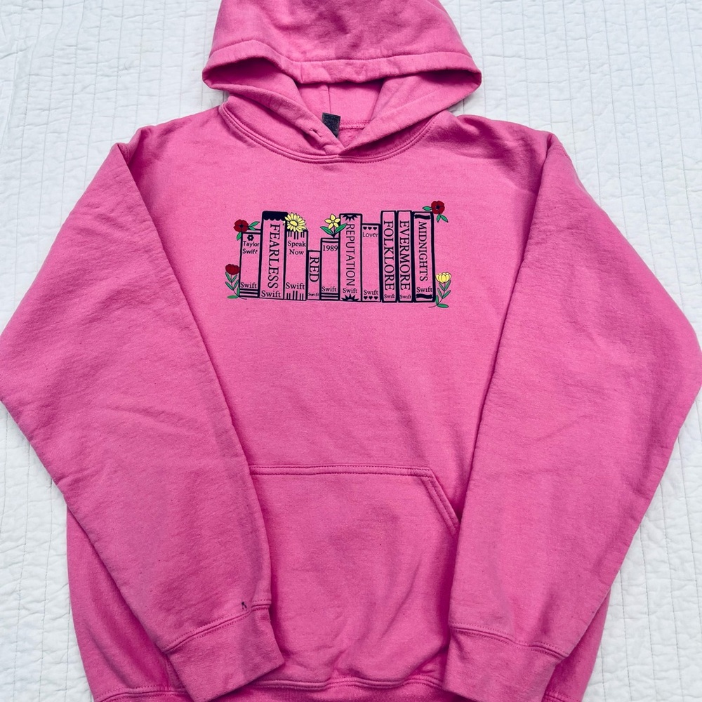 Taylor Swift pink “Albums” hoodie- size Medium